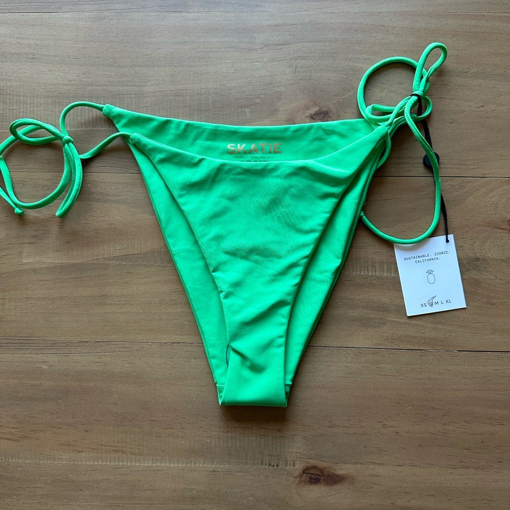 NWT | SKATIE Vera Bottom- Waimea